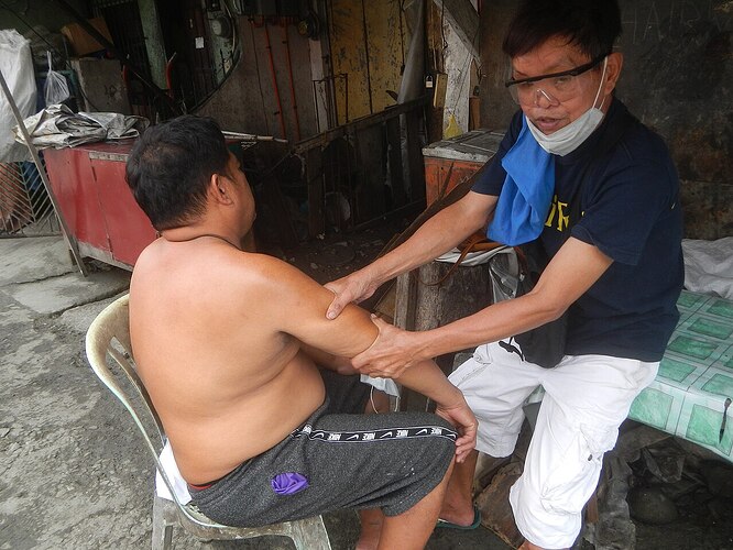 29-philippinen-forum-gesellschaft-manghihilot-01
