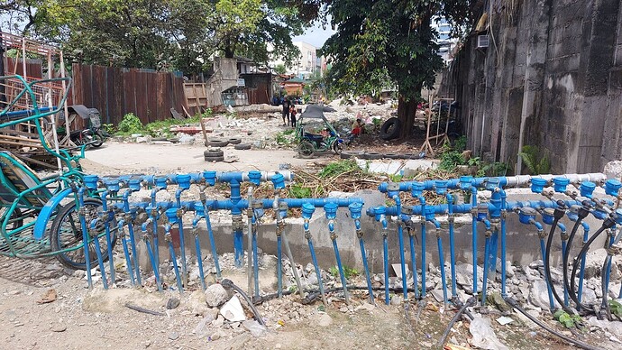 26-philippinen-forum-soziales-besuch-im-barangay-04