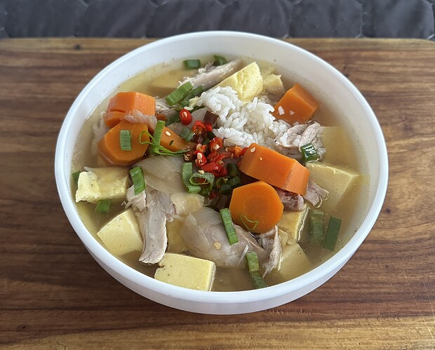 natürlich mit Eierstich