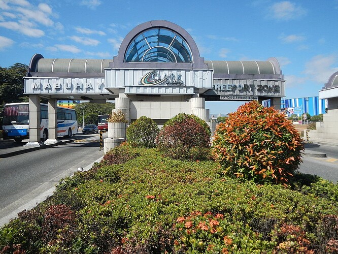 22-philippinen-forum-staedte-angeles-luzon-02