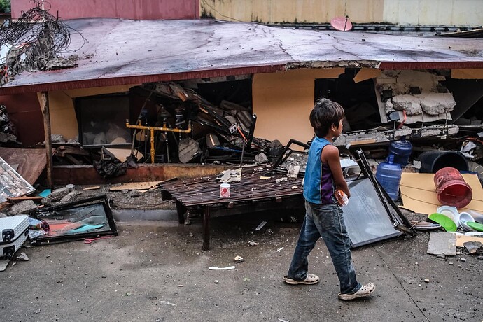 Erdbeben Bogo City 02