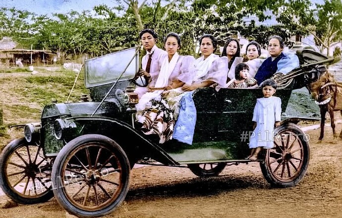 Familienausflug im Ford Model T