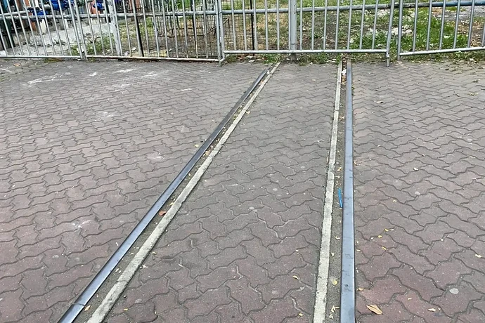 15-philippinen-forum-kulturelle-gebaeude-tutoban-train-station-04