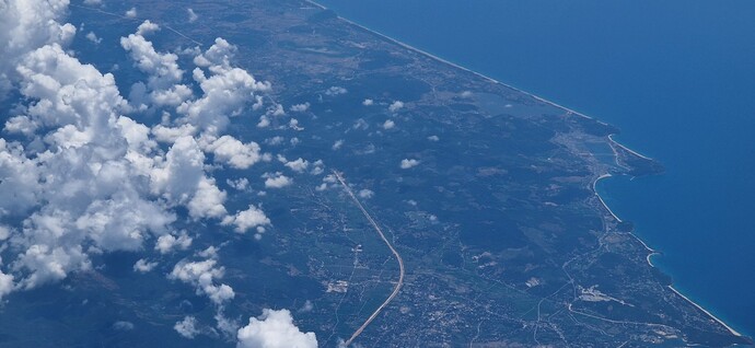 250517-Rueckreise Flug MNL-DOH_012  Vietnam klein