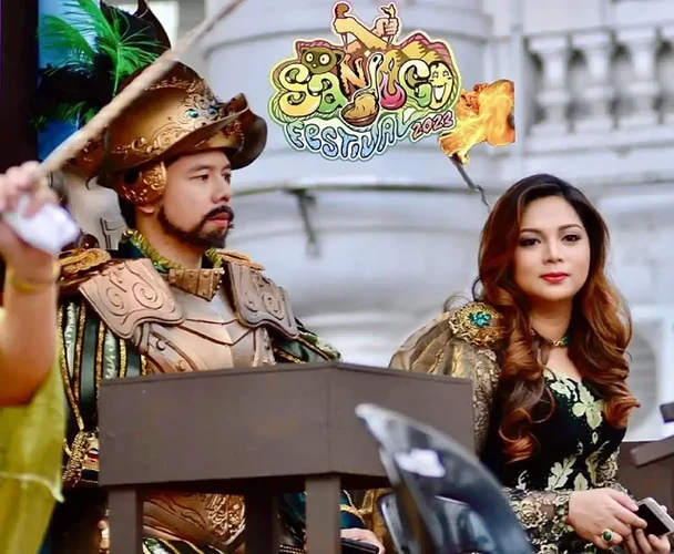 04-philippinen-forum-feste-sandugo-festival-tagbilaran-03
