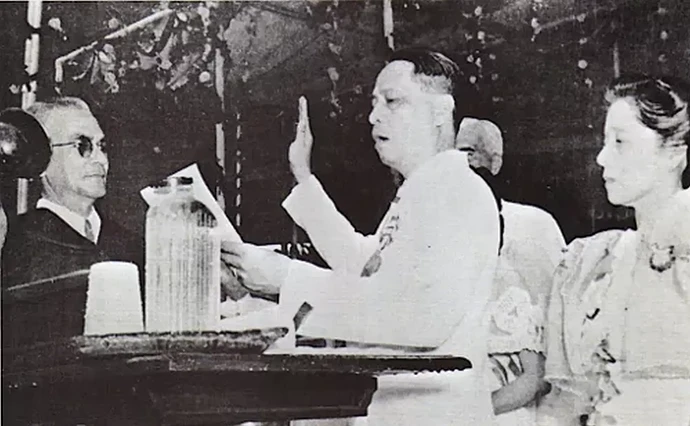 23-philippinen-forum-taegliche-geschichte-manuel-a-roxas-01