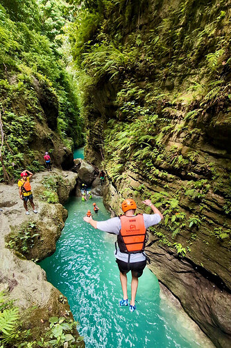 Kawasan Falls Canyoning07