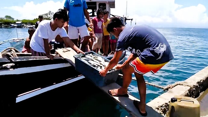 08-philippinen-forum-maerkte-opol-fischereihafen-und-fischmarkt-15