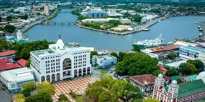 05-philippinen-forum-staedte-iloilo-city-00