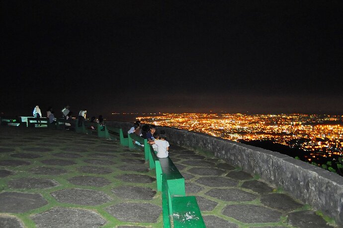 The old TOPS Cebu 05