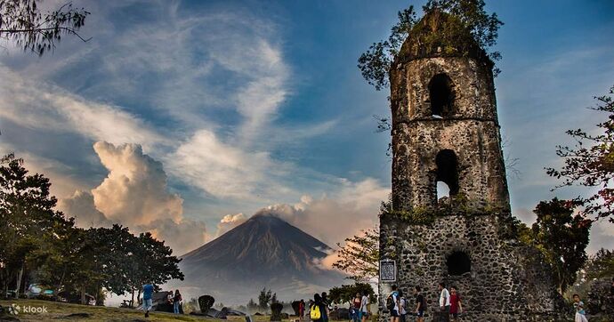 15-philippinen-forum-staedte-legazpi-city-01