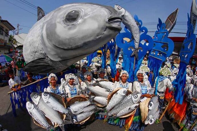 02-philippinen-forum-kultur-festivals-03