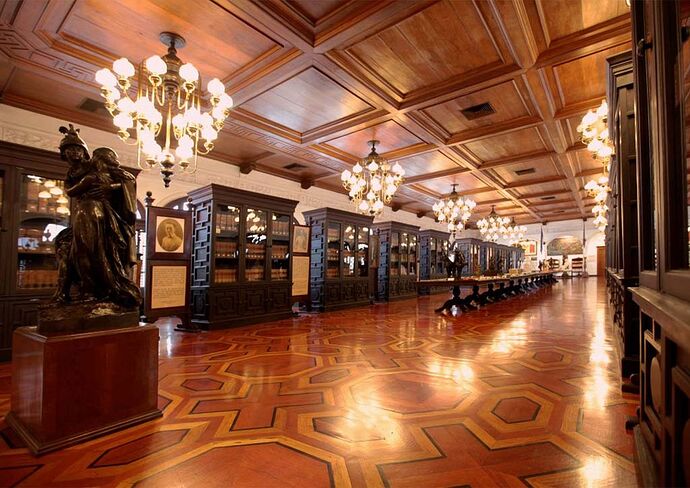 21-philippinen-foum-kultur-gebaeude-malacanang-02-bibliothek