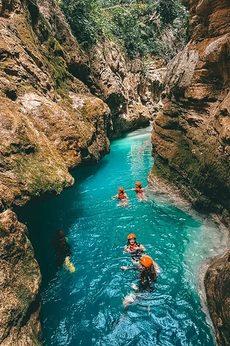 Kawasan Falls Canyoning03