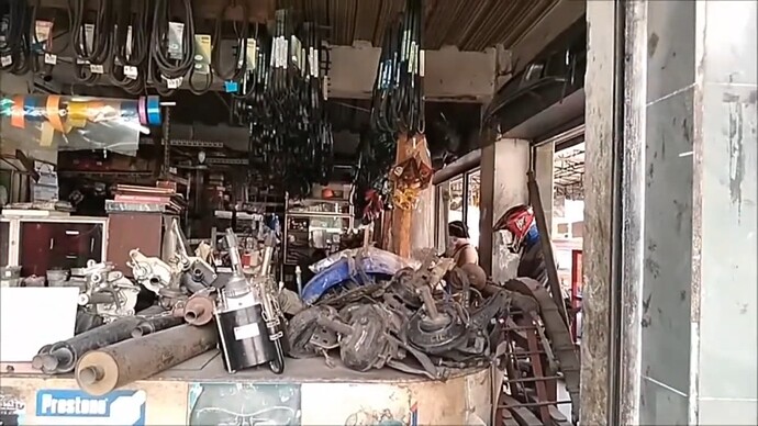 16-philippinen-forum-wirtschaft-surplus-osmena-street-cdo-05