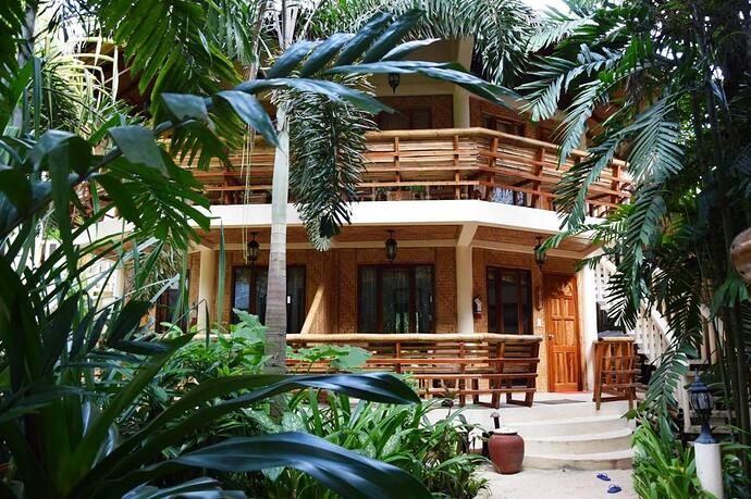 Nigi Nigi Nu Noos Garden Cottages03