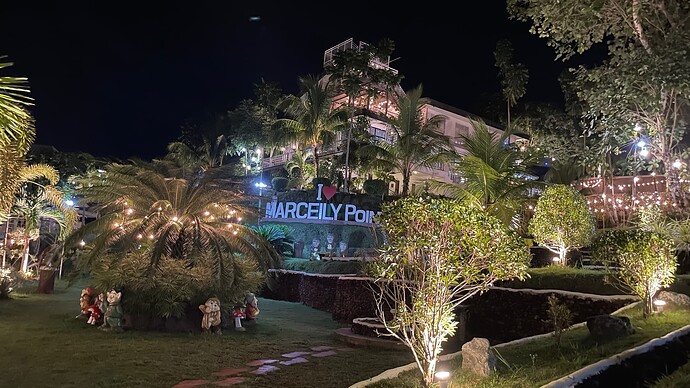 Marceily Point Guimaras Garten 2