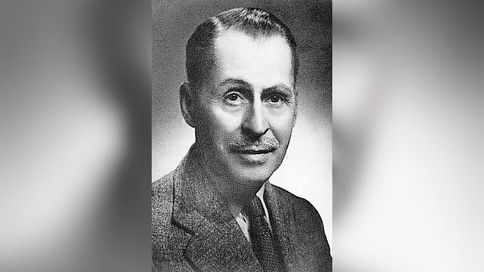 09-philippinen-forum-taegliche-geschichte-enrique-zobel-de-ayala-01