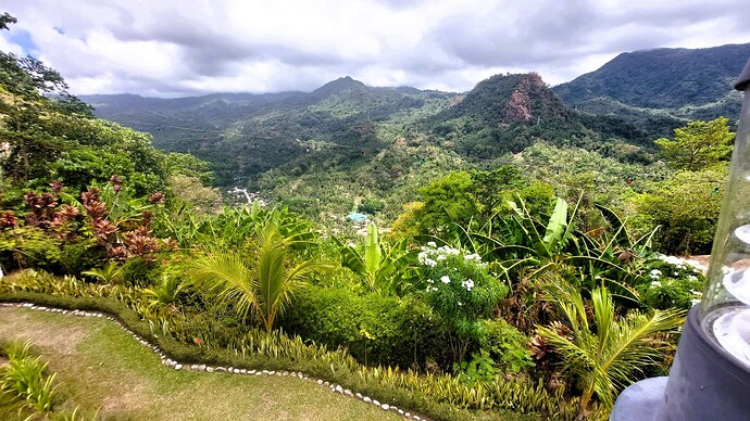 18-philippinen-forum-unterwegs-in-negros-upper-okoy-tal-valencia-23