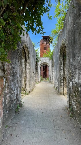 Guisi Lighthouse Guimaras 03