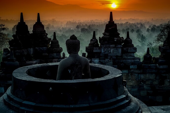 12_03_13Borbodur088-Bearbeitet