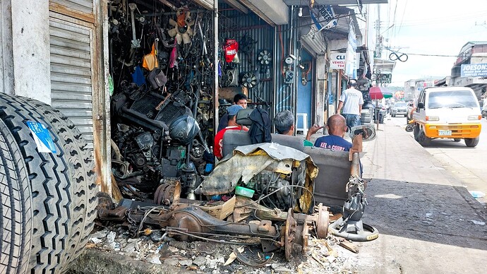 11-philippinen-forum-momentaufnahmen-gebrauchte-autoteile-00