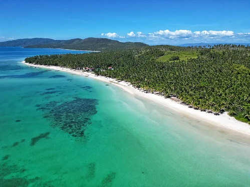 Masbate-Beach-in-Claveria