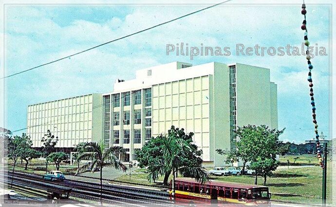 12-philippinen-forum-taegliche-geschischte-museo-biblioteca-02