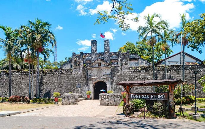 11-philippinen-forum-kulturelle-gebaeude-fort-san-pedro-cebu-city-00