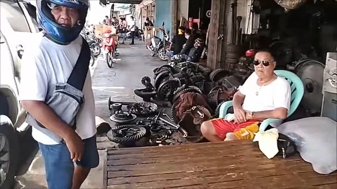 16-philippinen-forum-wirtschaft-surplus-osmena-street-cdo-06