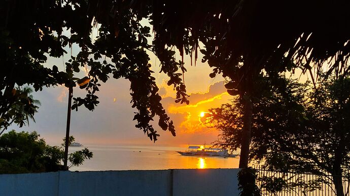 17-philippinen-forum-daheim-sonnenaufgang-01