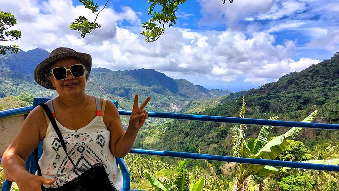 18-philippinen-forum-unterwegs-in-negros-upper-okoy-tal-valencia-32