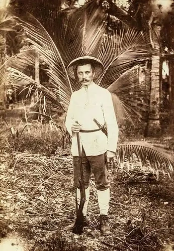 13-philippinen-forum-naturwelten-Rafflesia schadenbergiana-02