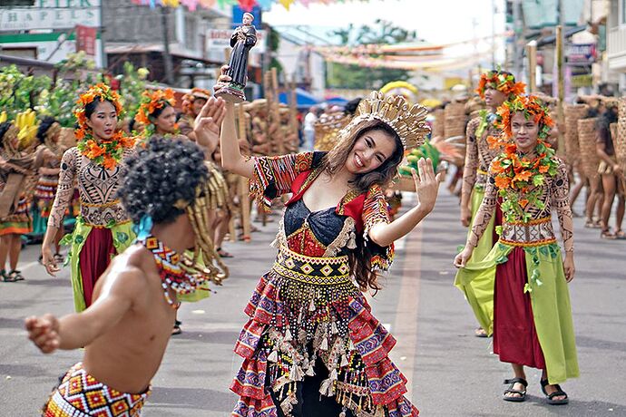20-philippinen-forum-staedte-surigao-city-03