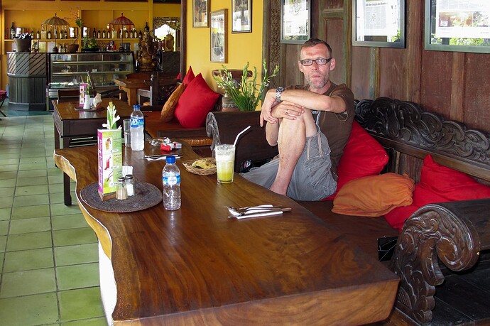 11_04_23BALI01034-Bearbeitet