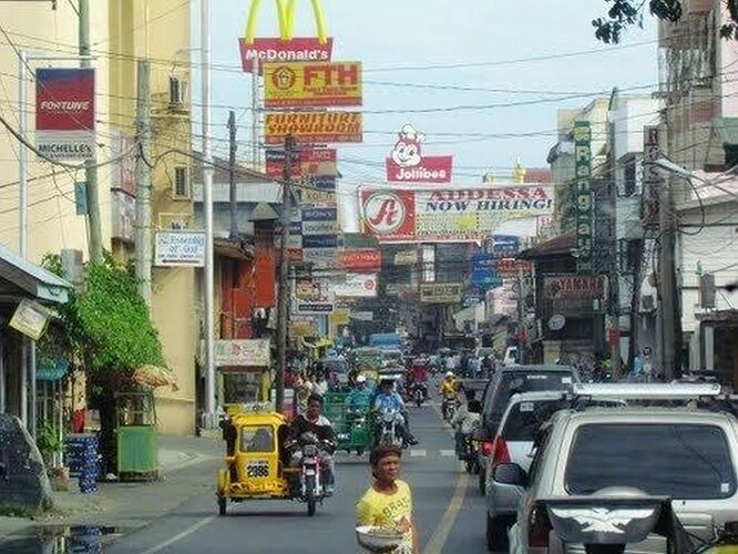 29-philippinen-forum-staedte-candon-city-06