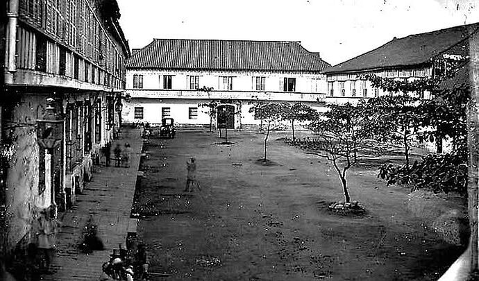 02-philippinen-forum-geschichte-plazuela-de-san-gabiel-binondo-01