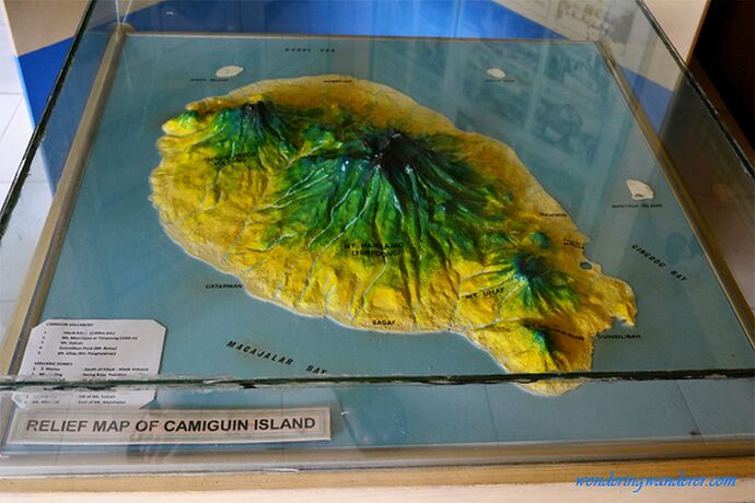 31-philippinen-forum-reisen-allgemein-ausflugsorte-versunkener-friedhof-camiguin-03
