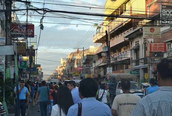17-philippinen-forum-staedte-tarlac-city-05