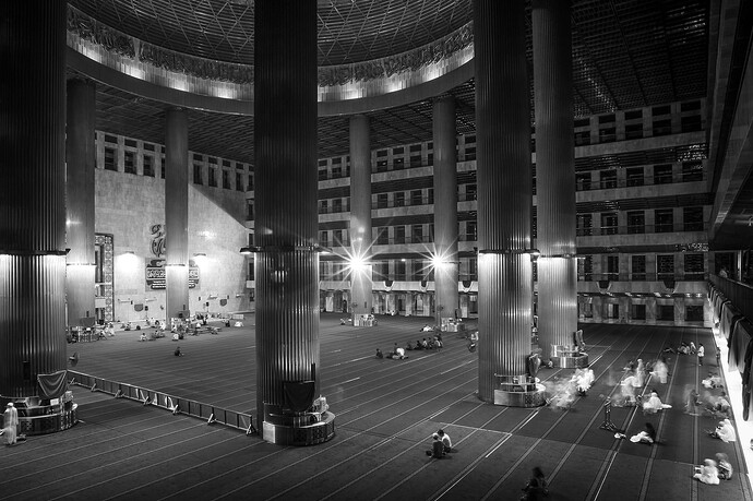 11_06_04Istiqlal0517_ShiftN-Bearbeitet