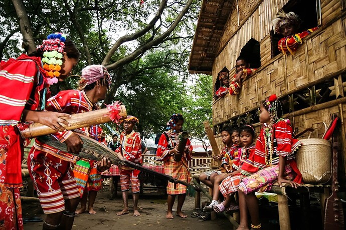 27-philippinen-forum-staemme-manobo-00