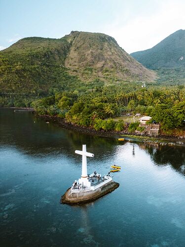 31-philippinen-forum-reisen-allgemein-ausflugsorte-versunkener-friedhof-camiguin-04
