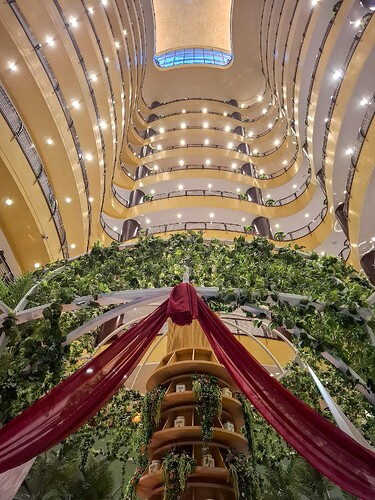 Dusit Thani 2 (Samsung)