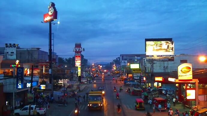 10-philippinen-forum-staedte-valencia-city-04