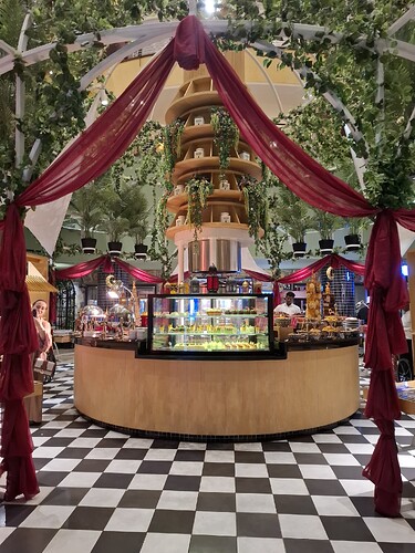 Dusit Thani 5 (Samsung)