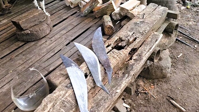 18-philippinen-forum-allgemein-bolo-schmiede-03