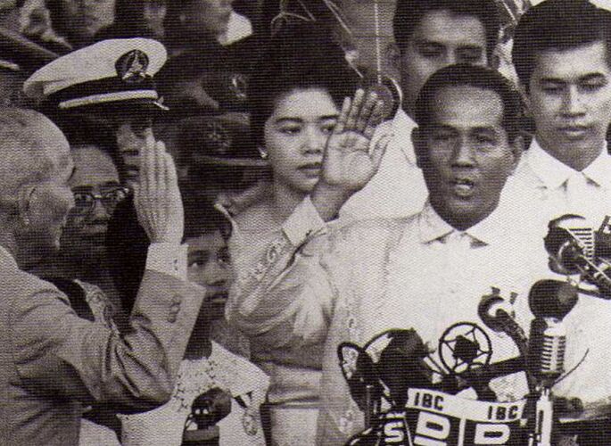 02-philippinen-forum-taegliche-geschichte-kennedy