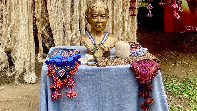 12-philippinen-forum-taegliche-geschichte-salinta-monon-03