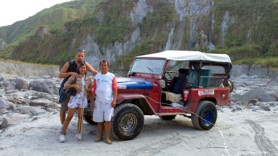 pinatubo-jeep400